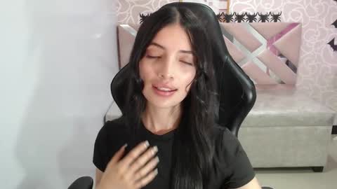 CINTIA ARAUJO online show from October 23, 3:50 am