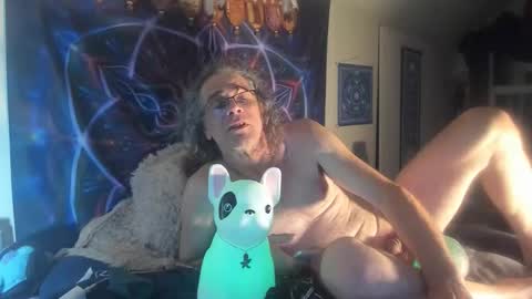 Andrew Thomas online show from October 21, 8:26 am