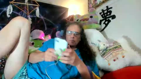 Andrew Thomas online show from November 11, 8:53 pm