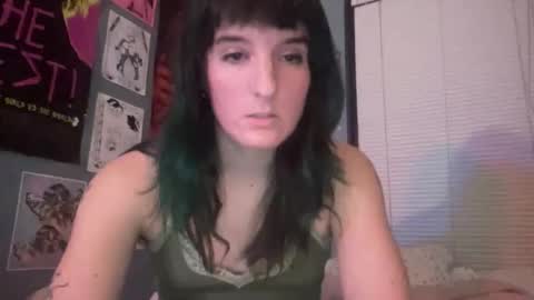 Snapshot of d3monl0ver chatting on November 4, 4:33 am exene online show from November 4, 4:33 am