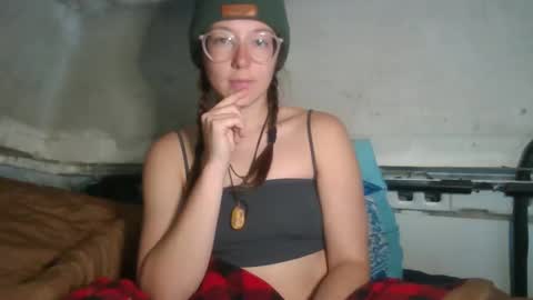 d3sert_moon online show from December 1, 11:32 pm