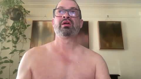 Snapshot of d4ddy858 chatting on November 19, 1:33 pm d4ddy858 online show from November 19, 1:33 pm