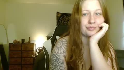 Daisy online show from February 26, 2:46 pm