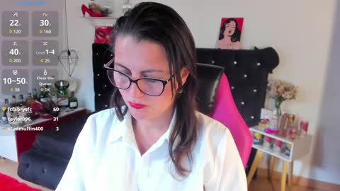 Mia  online show from February 22, 8:31 pm