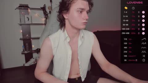 Snapshot of da_scin chatting on November 25, 3:17 am Daren online show from November 25, 3:17 am