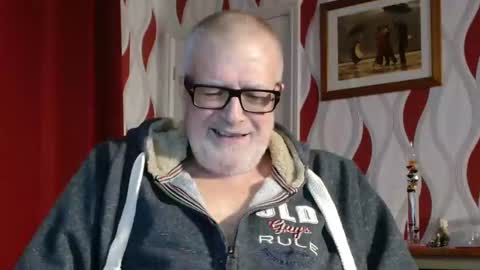 Snapshot of daddiescockforyou chatting on December 5, 9:17 pm Brian ... online show from December 5, 9:17 pm