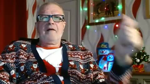 Snapshot of daddiescockforyou chatting on December 24, 9:00 pm Brian ... online show from December 24, 9:00 pm