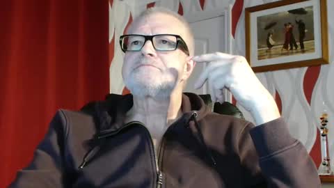 Snapshot of daddiescockforyou chatting on January 17, 9:17 pm Brian ... online show from January 17, 9:17 pm