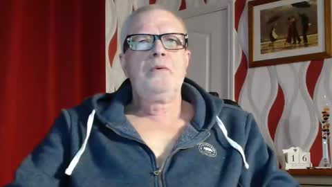 Snapshot of daddiescockforyou chatting on February 16, 9:27 pm Brian ... online show from February 16, 9:27 pm