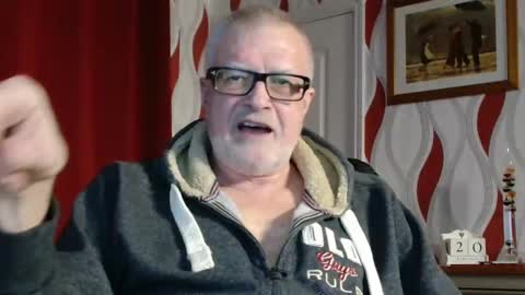 Snapshot of daddiescockforyou chatting on February 20, 9:09 pm Brian ... online show from February 20, 9:09 pm