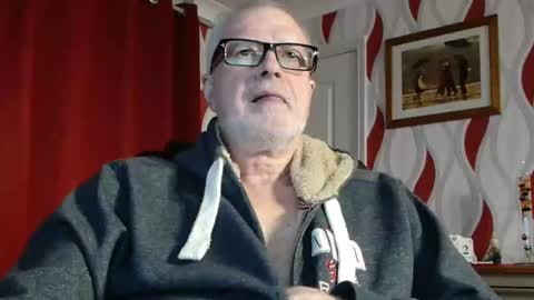 Snapshot of daddiescockforyou chatting on March 2, 9:11 pm Brian ... online show from March 2, 9:11 pm