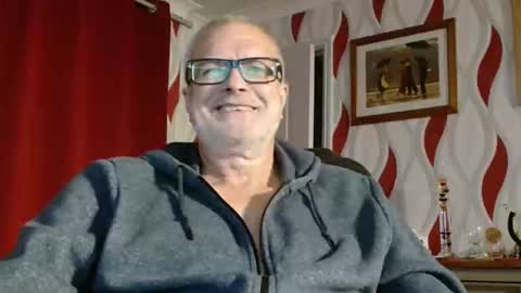 Snapshot of daddiescockforyou chatting on September 22, 8:00 pm Brian ... online show from September 22, 8:00 pm