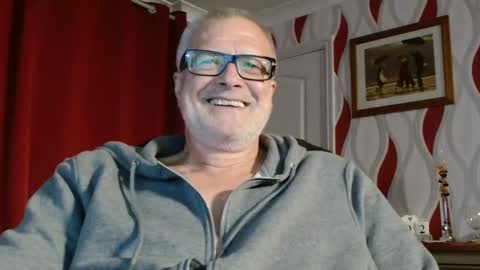 Snapshot of daddiescockforyou chatting on October 2, 8:05 pm Brian ... online show from October 2, 8:05 pm