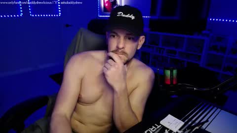 Drew online show from December 17, 2:06 am