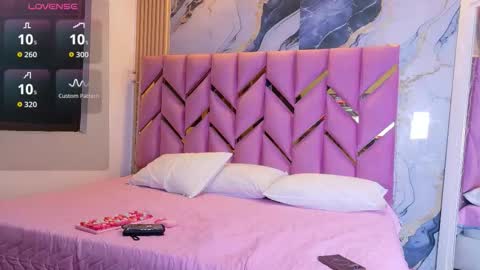 JAZMIN online show from November 1, 7:16 pm