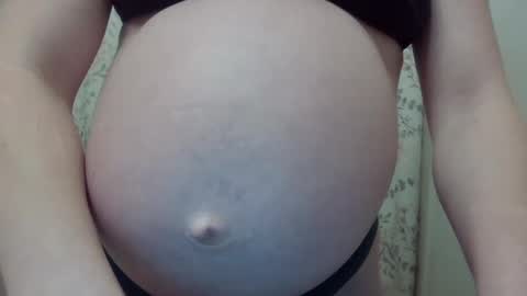 daddys good girl online show from December 3, 8:28 pm