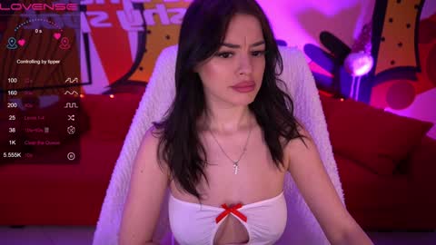 daenerys_daen online show from December 28, 12:24 pm
