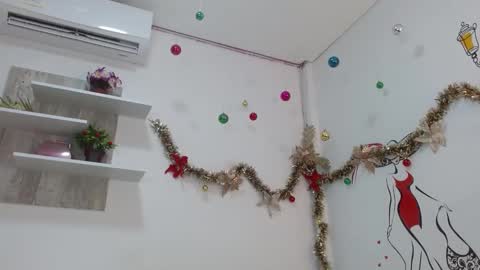 DAFNNE online show from December 26, 12:16 pm