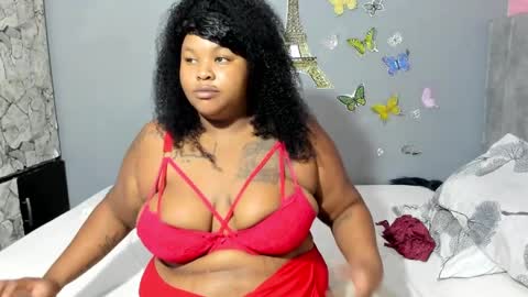 Snapshot of dahianajoss chatting on February 18, 12:39 pm Ebony Sex Dahian online show from February 18, 12:39 pm