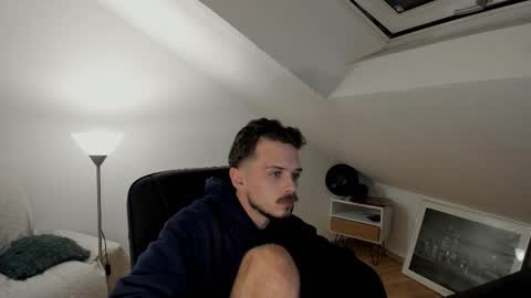 Daimon  online show from September 15, 10:54 pm