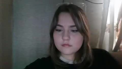 Snapshot of daiquiri_doll chatting on December 14, 7:03 am daiquiri_doll online show from December 14, 7:03 am