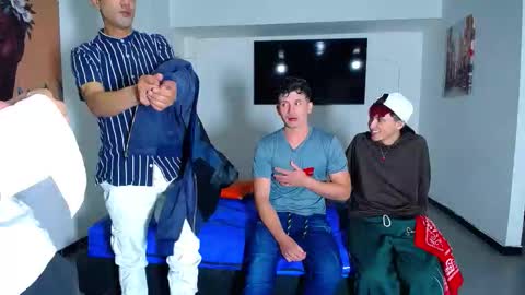 daiquirie online show from October 11, 12:15 pm