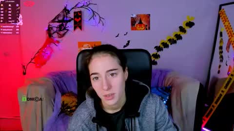 daisy online show from November 1, 8:11 pm