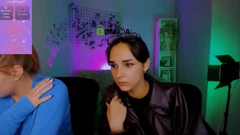 Little Di online show from October 1, 7:20 pm