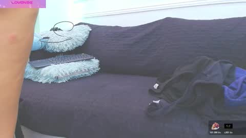 Daisy Price online show from November 25, 11:10 am