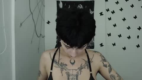 dakota online show from February 13, 2:45 am