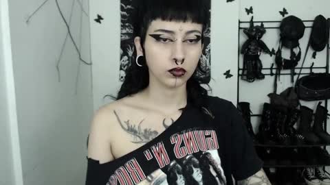 dakota online show from September 13, 4:01 am