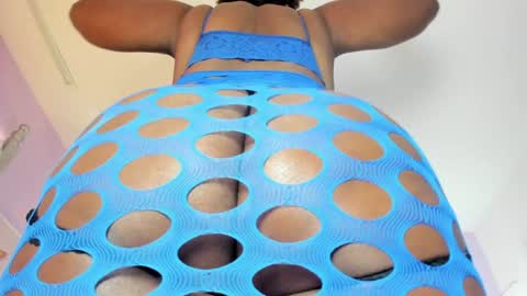 Snapshot of dakotasexshow2 chatting on January 7, 10:41 pm Dakota Sex Show online show from January 7, 10:41 pm