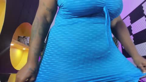 Snapshot of dakotasexshow2 chatting on January 25, 8:00 pm Dakota Sex Show online show from January 25, 8:00 pm