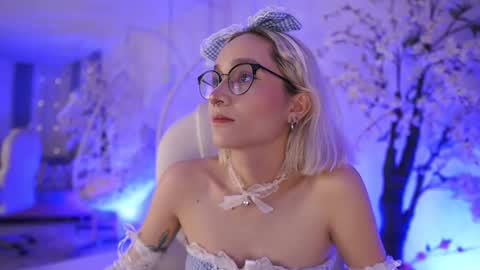 Dalahia Rush online show from February 25, 11:30 am