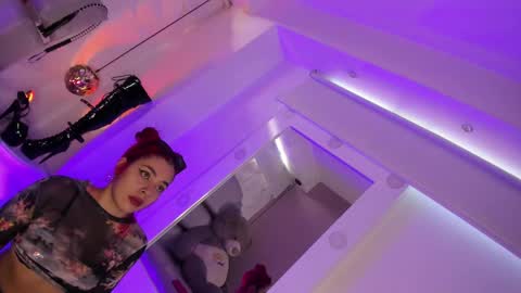 Snapshot of dalila_thoms chatting on January 21, 12:29 pm Dalila online show from January 21, 12:29 pm