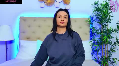 daliyaa_ online show from October 21, 11:55 am