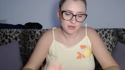 Maria online show from December 18, 10:02 pm