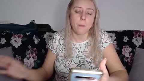 Maria online show from January 1, 11:40 pm