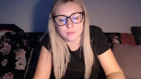 Maria online show from February 23, 9:59 pm