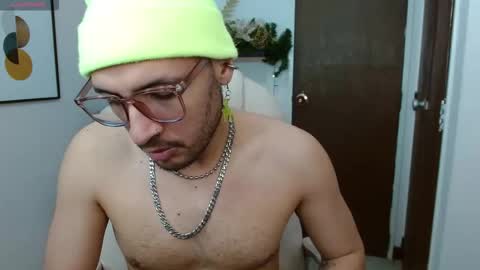 Damian Duarte online show from December 14, 10:25 pm