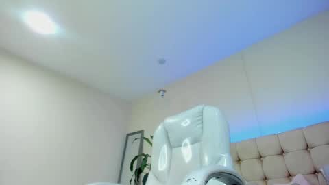 DAMIAN online show from January 11, 3:31 pm