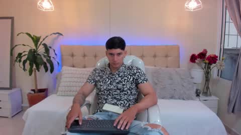 DAMIAN online show from January 13, 12:35 pm