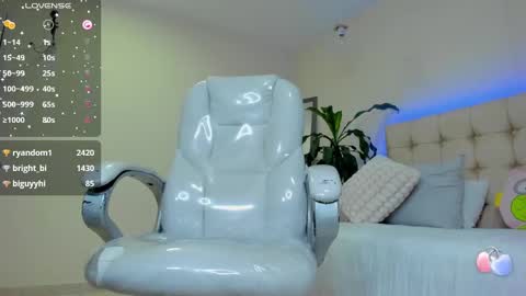 DAMIAN online show from January 21, 3:32 pm