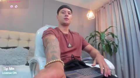 DAMIAN online show from October 1, 10:21 am