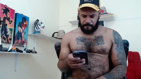 damian64436171 online show from October 20, 4:40 pm