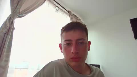 damian_de online show from February 16, 9:16 pm