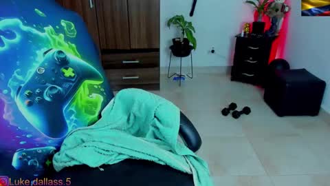 Damian torner online show from February 6, 2:15 pm