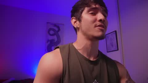 Snapshot of damianow chatting on December 28, 12:15 am insta damn8 -------- online show from December 28, 12:15 am