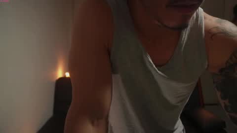 Snapshot of damianow chatting on September 27, 11:54 pm insta damn8 -------- online show from September 27, 11:54 pm