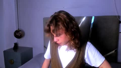 damiennoir online show from November 27, 7:49 pm